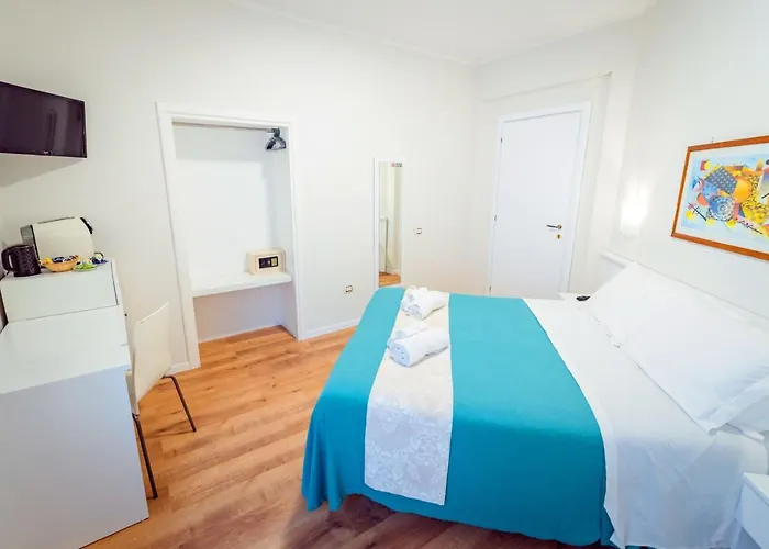 Cvm Mare Luna Pensión Maiori