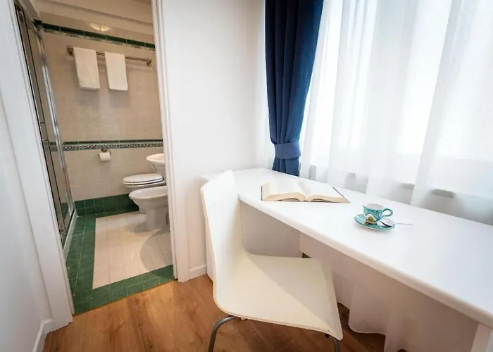 Pensión Cvm Mare Luna